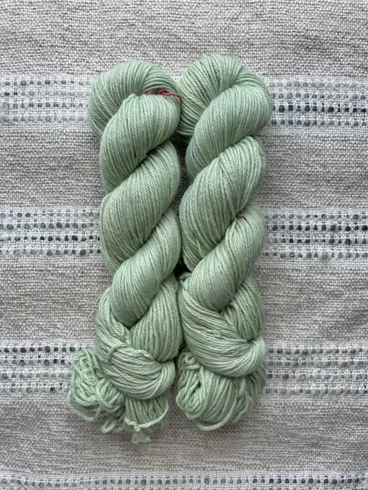 OOAK Green | Cozy DK